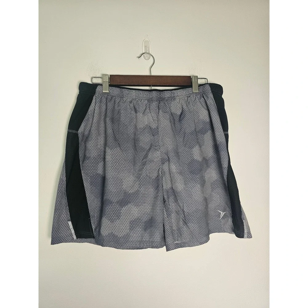 [Athletic] Old Navy Active Go-Dry Shorts Mens Large Grey Black Geometric 7in